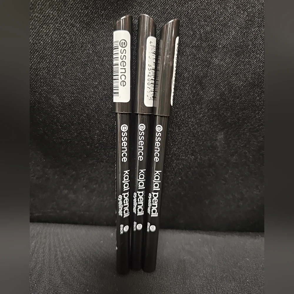 3 Piece Lot Essence Kajal Longlasting 1 Gram Eyeliner Pencil Color 01 Black